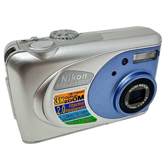 Nikon Coolpix 2000 2.0 MP Digital Camera - Tested/Works - Picture 1 of 8